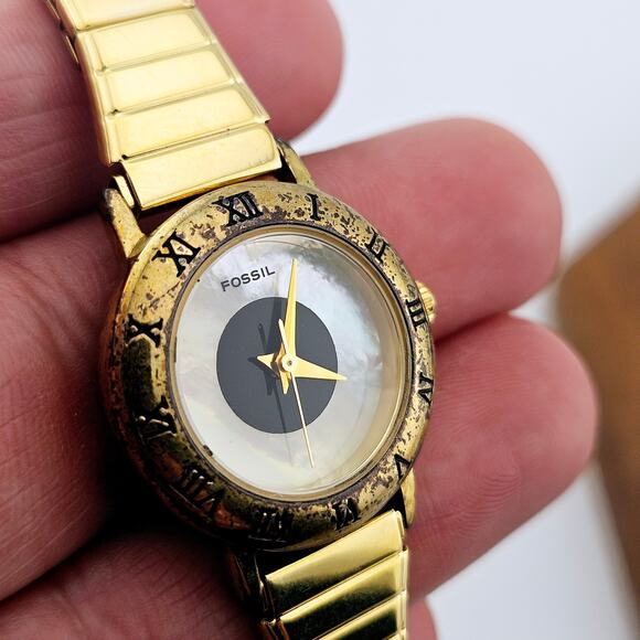 Fossil Women's Gold Tone Roman Numeral Bezel Watch SC-5494 Stretch Band Bold - Picture 3 of 6